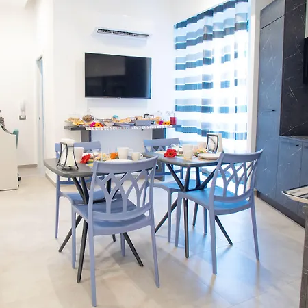 Historia 4* Палермо