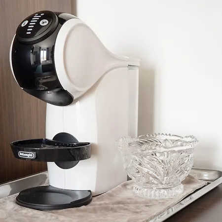 Historia 4* Палермо