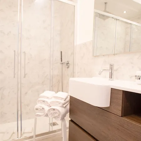 Historia Отель типа 